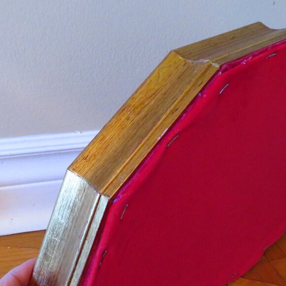 Collectable Vintage Hand Painted Hand Fan Framed red velvet lace lover scene - Picture 5 of 11